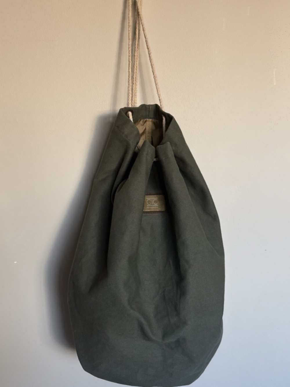 Finley Miller Collection Army Green Canvas Drawstring Duffle Bag NWT Travel Gym